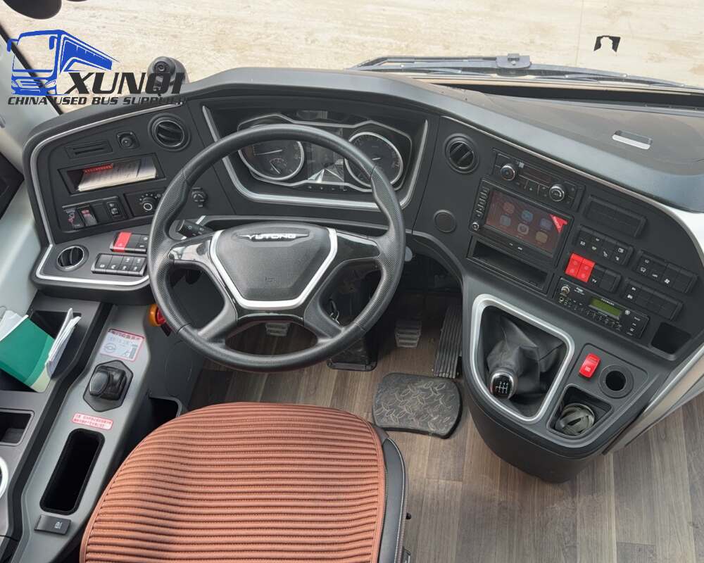 Used Yutong bus ZK6117 50 Seats 2023 Year 11 Seters long China bus weichai 6-cylinder diesel engine
