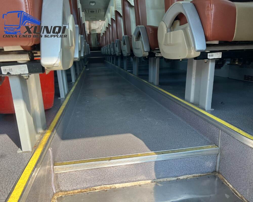 Used Yutong bus ZK6119 48 Seats 2018 Year 11 Seters long China bus yuchai 6-cylinder diesel engine