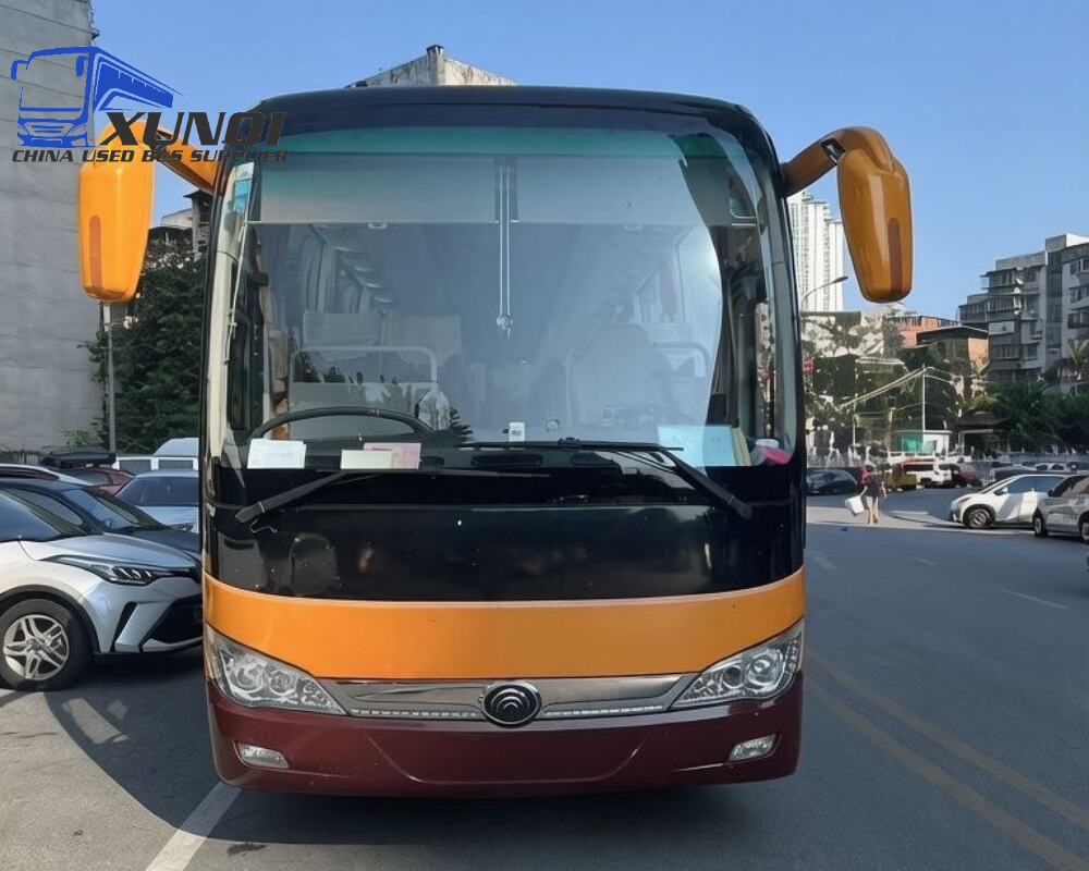 Used Yutong bus ZK6119 48 Seats 2018 Year 11 Seters long China bus yuchai 6-cylinder diesel engine