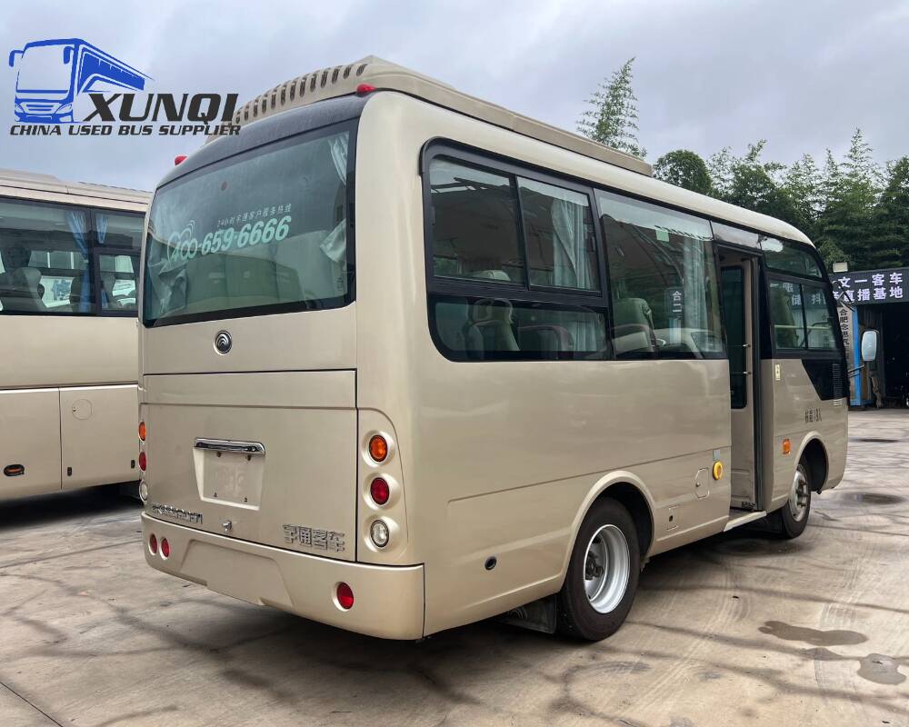 Used Yutong bus ZK6609 19 Seats 2018 Year 6 Seters long China bus yuchai 4-cylinder diesel engine