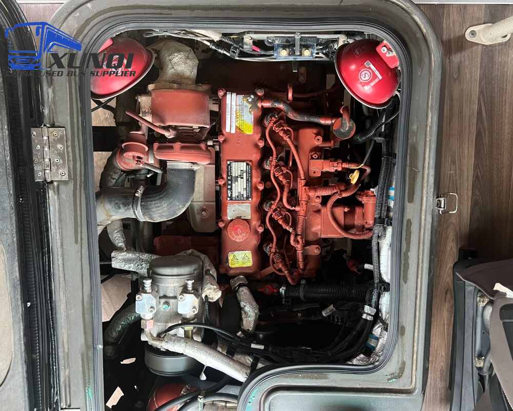 Used Yutong bus ZK6609 19 Seats 2018 Year 6 Seters long China bus yuchai 4-cylinder diesel engine