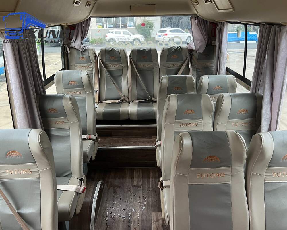 Used Yutong bus ZK6609 19 Seats 2018 Year 6 Seters long China bus yuchai 4-cylinder diesel engine