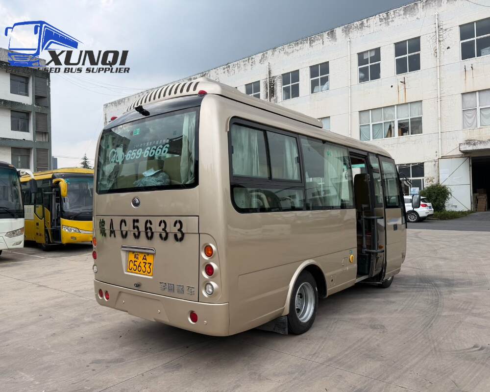 Used Yutong bus ZK6609 19 Seats 2019 Year 6 Seters long China bus yuchai 4-cylinder diesel engine
