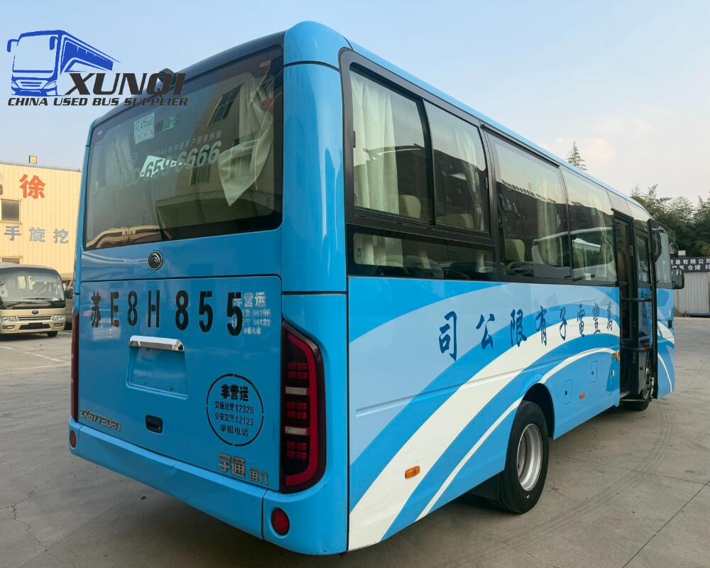 Used Yutong bus ZK6772 31 Seats 2022 year 7 meters long China bus yuchai 4-cylinder diesel engine