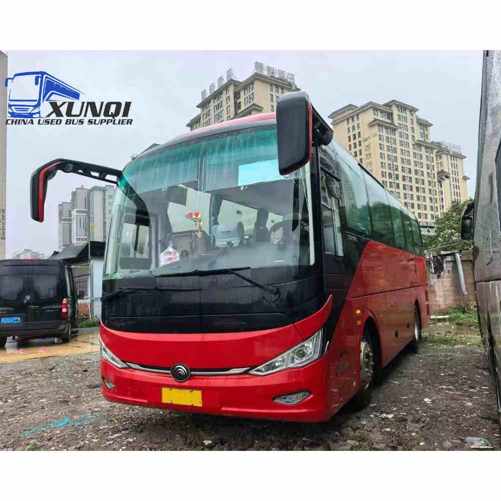 Used Yutong bus ZK6907 27 Seats 2024 Year 9 Seters long China bus yuchai 6-cylinder diesel engine