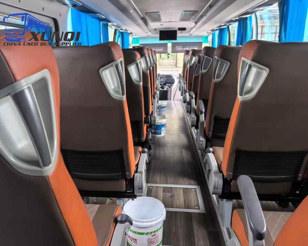 Used Yutong bus ZK6907 38 Seats 2021 year 9 meters long China bus yuchai 6-cylinder diesel engine