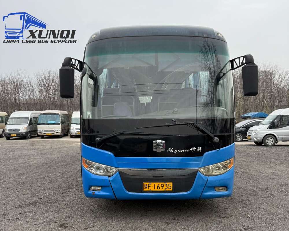 Used Zhongtong bus LCK6120 67 Seats 2016 Year 12 Seters long China bus yuchai 6-cylinder diesel engine