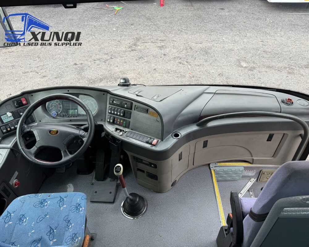 Used Zhongtong bus LCK6120 67 Seats 2016 Year 12 Seters long China bus yuchai 6-cylinder diesel engine